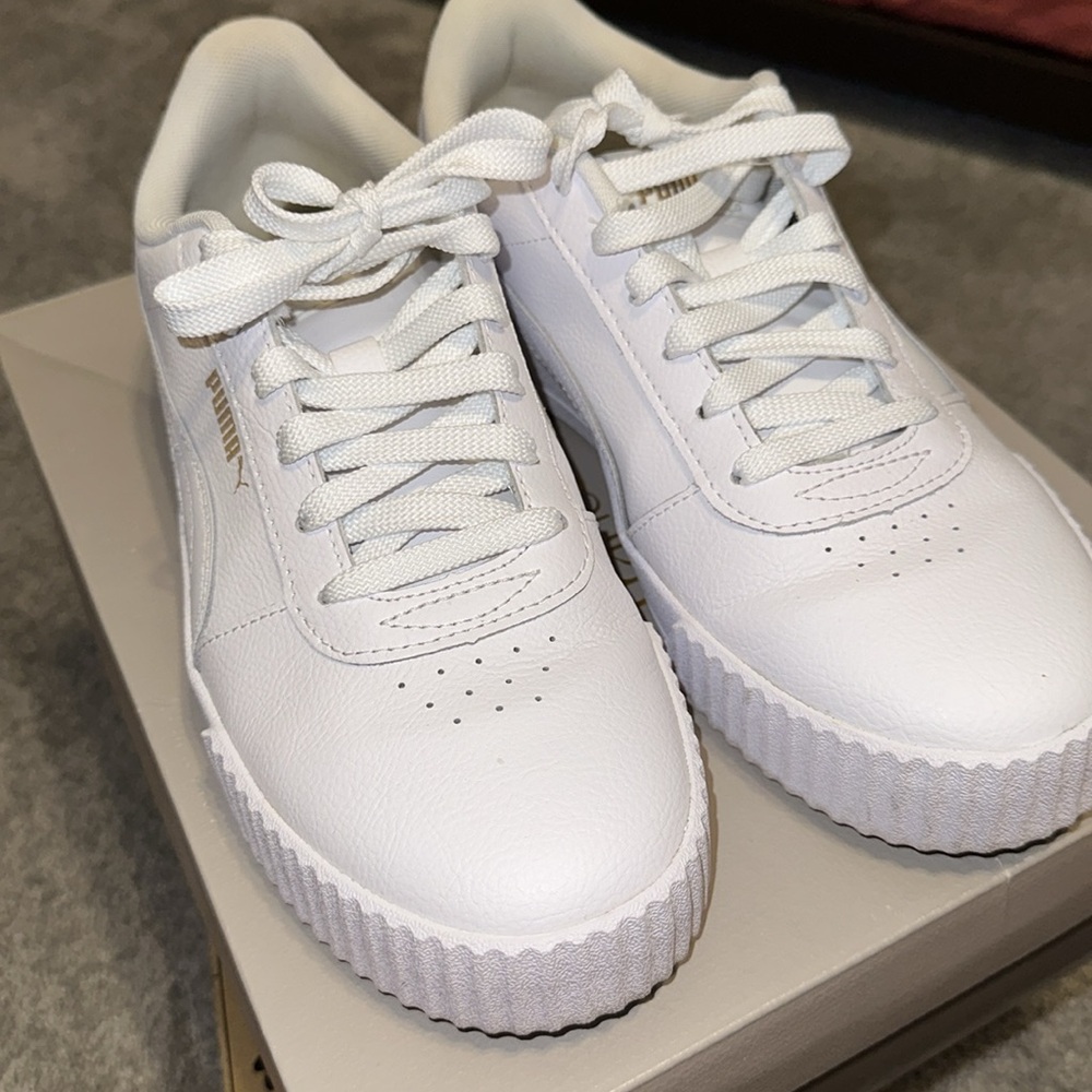 Ladies PUMA sneakers size 9 - Picture 2 of 7